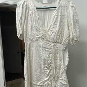 Storia Cream Textured V-Neck Dress